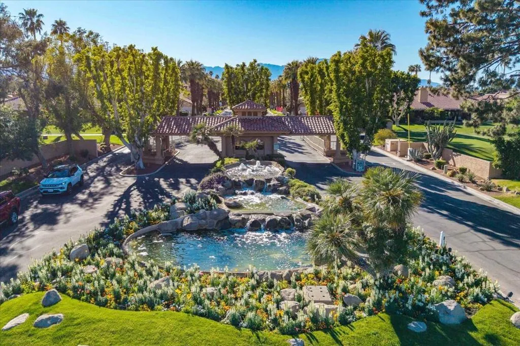 77689 Woodhaven Drive N, Palm Desert, California 92211 home-pic-42